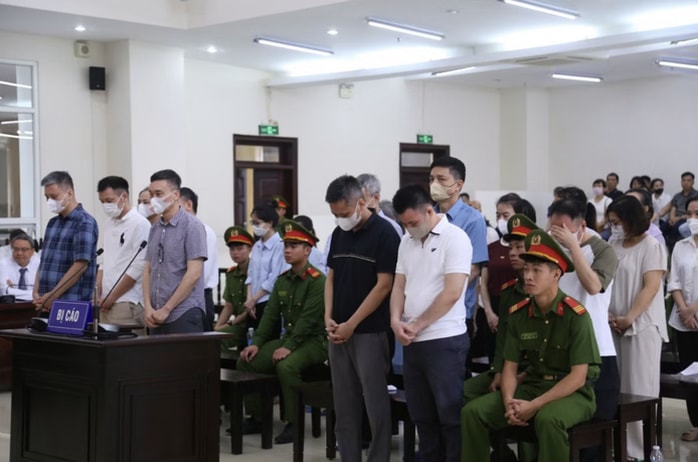 Bất ngờ nghị án kéo dài phiên phúc thẩm xét xử cựu Cục trưởng Cục An toàn thực phẩm