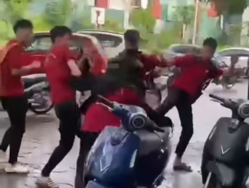Nhà trường thông tin vụ sinh viên ẩu đả tại cơ sở đào tạo 2