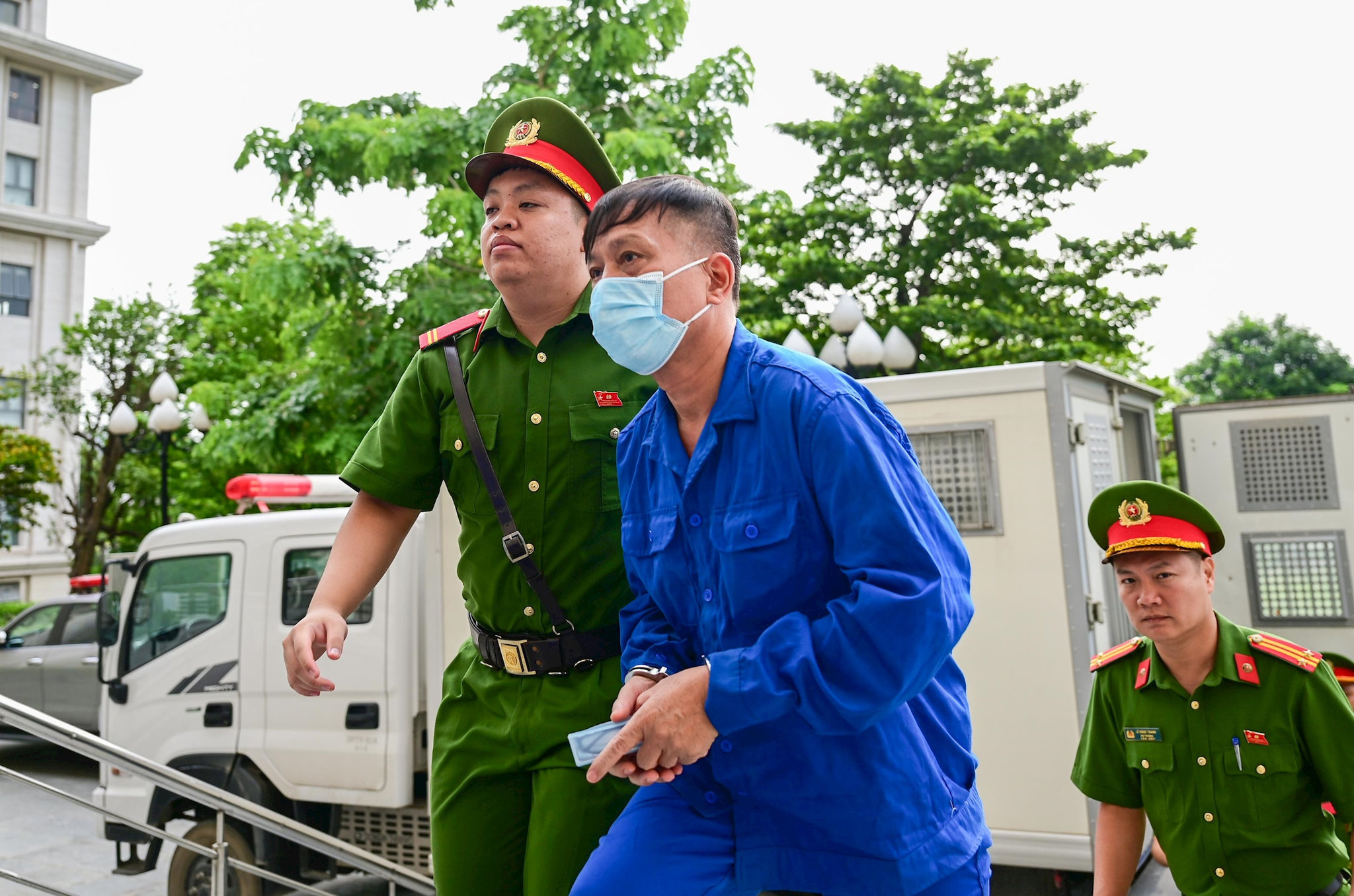 Xét xử các bị cáo trong vụ sai phạm tại Công ty Hoàng Long